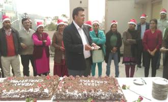 Shamit Khemka With Employees during Christmas
